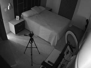 voyeurcam-casa-salsa-bedroom-8 camsoda