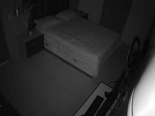 voyeurcam-casa-salsa-bedroom-8