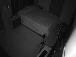 voyeurcam-casa-salsa-bedroom-8