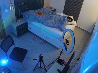 voyeurcam-casa-salsa-bedroom-8 camsoda