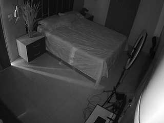 voyeurcam-casa-salsa-bedroom-8
