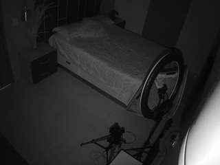 voyeurcam-casa-salsa-bedroom-8
