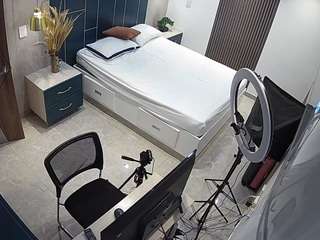 voyeurcam-casa-salsa-bedroom-8