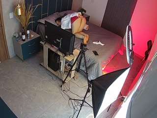 voyeurcam-casa-salsa-bedroom-8