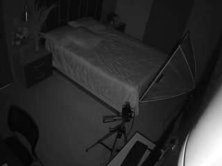 voyeurcam-casa-salsa-bedroom-8