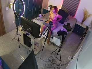 voyeurcam-casa-salsa-bedroom-8