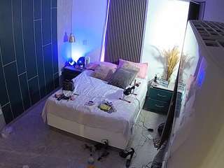 voyeurcam-casa-salsa-bedroom-8