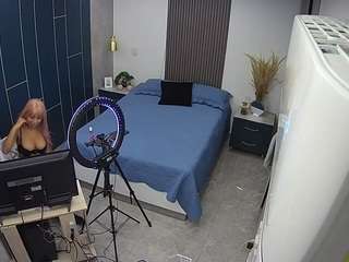 voyeurcam-casa-salsa-bedroom-8