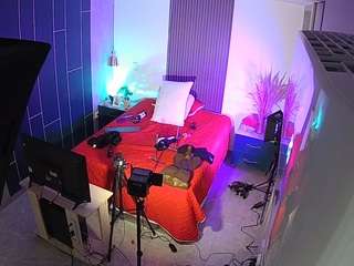 voyeurcam-casa-salsa-bedroom-8