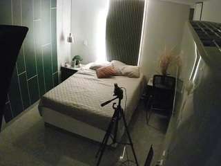 voyeurcam-casa-salsa-bedroom-8