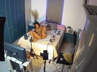 voyeurcam-casa-salsa-bedroom-8