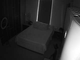 voyeurcam-casa-salsa-bedroom-8