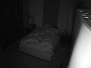 voyeurcam-casa-salsa-bedroom-8