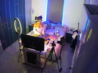 voyeurcam-casa-salsa-bedroom-8