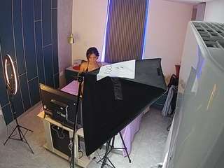 โมเดลนี้กำลังถ่ายทอดสดอยู่. voyeurcam-casa-salsa-bedroom-8