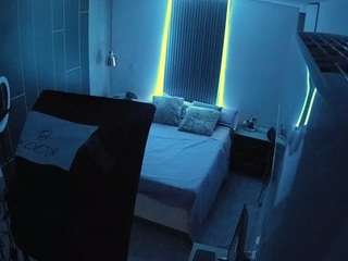 le modèle voyeurcam-casa-salsa-bedroom-8 est en webcam porno dans un show sur le site camsoda, il possède les tags suivants: flash,flashing,full nudity,hidden,hidden cam,kitchen,pov,sexwebcam,hd,milf