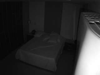 voyeurcam-casa-salsa-bedroom-8