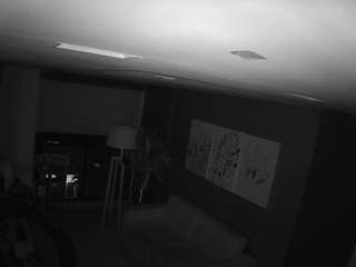 voyeurcam-casa-salsa-bedroom-9