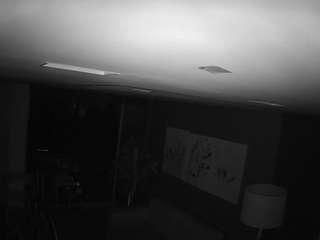 voyeurcam-casa-salsa-bedroom-9