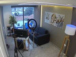 यह मॉडल अभी लाइव है. voyeurcam-casa-salsa-bedroom-9