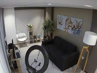 이 모델은 현재 라이브 중입니다. voyeurcam-casa-salsa-bedroom-9