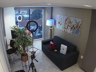 voyeurcam-casa-s... Live Webcam on CamSoda