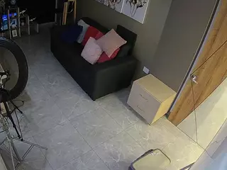 voyeurcam casa salsa bedroom 9's Live Sex Cam Show