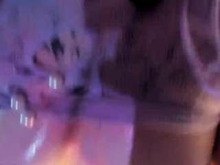 broklinwhite Live Webcam on CamSoda