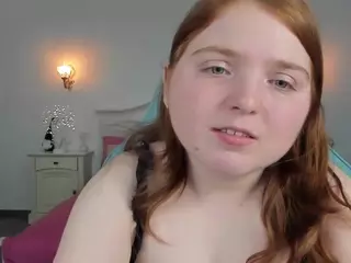 Britneylugg's Live Sex Cam Show