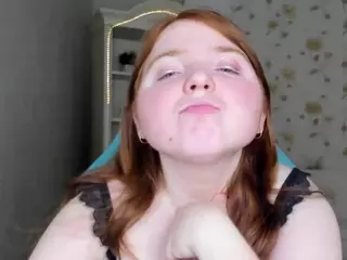 Britneylugg's Live Sex Cam Show