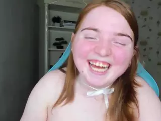 Britneylugg's Live Sex Cam Show