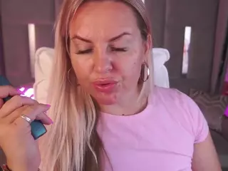 LINDAJAWEL's Live Sex Cam Show