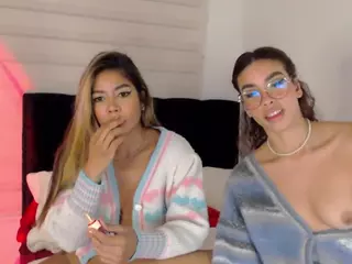 OnlyAlanna's Live Sex Cam Show