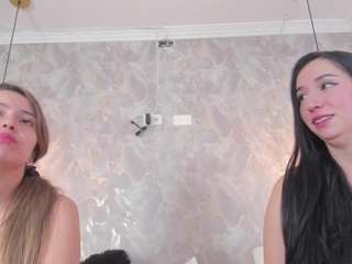  thamara-angels1 chat room