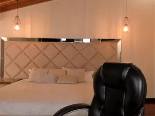 AmberLewis's Live Sex Cam Show