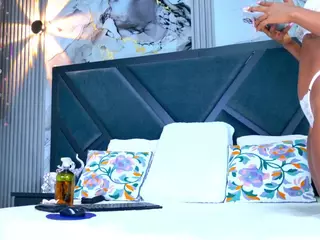 EmyBlue's Live Sex Cam Show