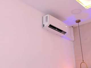 kosmic21 Live Webcam on CamSoda