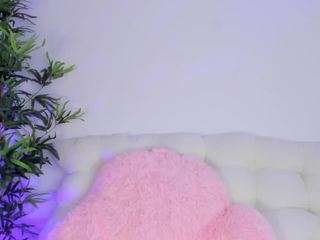  miss-lanaa chat room
