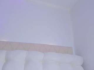 Questo modello è in diretta ora. miss-lanaa