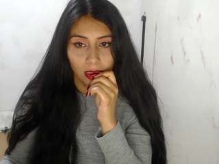 aliciaboobs69 webcam model