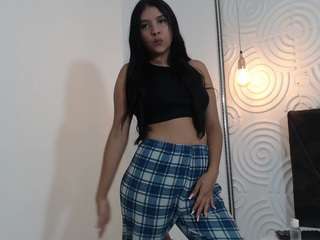 danisska-f live webcam show