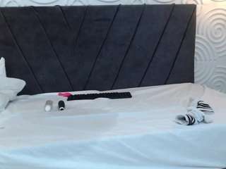 Danisska-f's cam show statistics and live stream