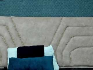 D A N I E L A live cam preview