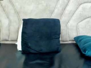 D A N I E L A live cam preview