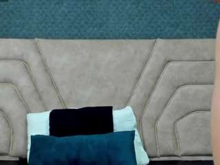 D A N I E L A live cam preview