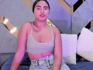 Marilyn's Live Sex Cam Show