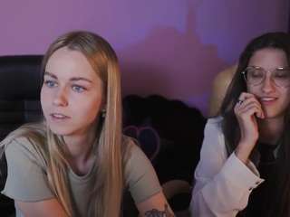 Lightskin With Blue Eyes camsoda mary-mooore