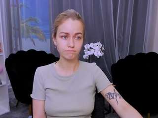 Squirting Lesbian Strapon camsoda mary-mooore