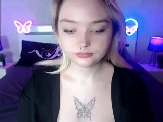 SiaPixie's Live Sex Cam Show