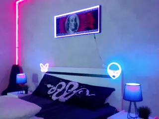 SiaPixie's Live Sex Cam Show